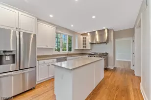 15 White Oak Dr, Union Township, NJ 08802 - Photo 9