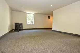 36 Hines Ave, Mahwah, NJ 07430 - Photo 25