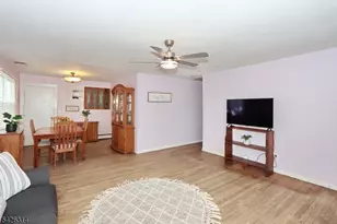 196 Worth St, Woodbridge Township, NJ 08830 - Photo 3
