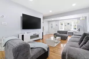 32 Cedar Ave, Elizabeth, NJ 07202 - Photo 3