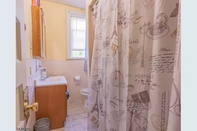 38 Eckert Ave, Newark, NJ 07112 - Photo 21