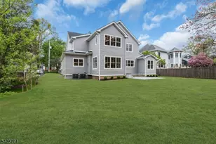 223 Longwood Ave, Chatham Township, NJ 07928 - Photo 25