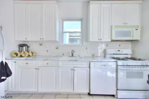 49 Bond St, Passaic, NJ 07055 - Photo 7
