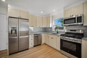 27 Mountainview Dr, Clifton, NJ 07013 - Photo 13