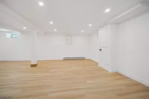 27 Mountainview Dr, Clifton, NJ 07013 - Photo 29