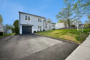 27 Mountainview Dr, Clifton, NJ 07013 - Photo 31