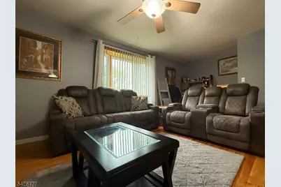 32 Brunswick Dr, Howell Township, NJ 07731 - Photo 17