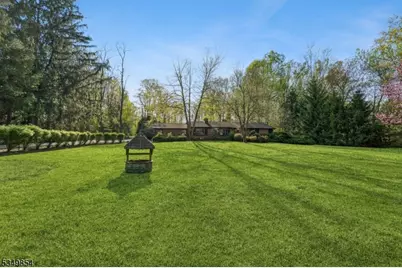 13 Skyline Dr, Warren Township, NJ 07059 - Photo 5