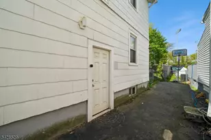133 Franklin Ave, West Orange Township, NJ 07052 - Photo 11