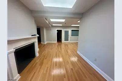 28 Center St, Clinton, NJ 08809 - Photo 17