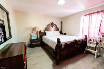 193 Renner Ave, Newark, NJ 07112 - Photo 7