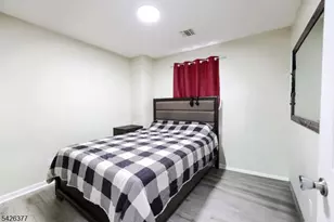 193 Renner Ave, Newark, NJ 07112 - Photo 23