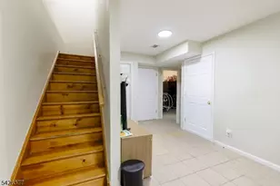 193 Renner Ave, Newark, NJ 07112 - Photo 11