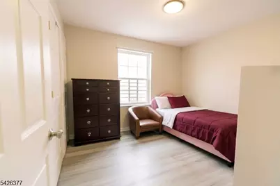 193 Renner Ave, Newark, NJ 07112 - Photo 9