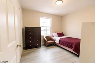 193 Renner Ave, Newark, NJ 07112 - Photo 9
