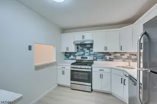 64 Taylor Dr, Franklin Township, NJ 08823 - Photo 11