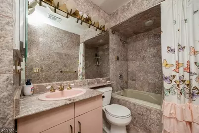 15 Fox Run, North Caldwell, NJ 07006 - Photo 23