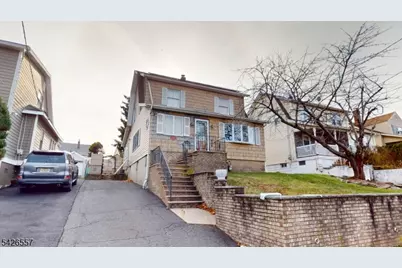 237 Winfield Ter, Union Township, NJ 07083 - Photo 1