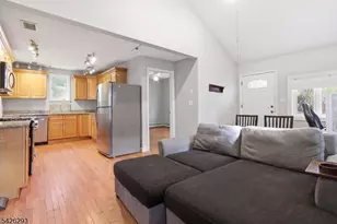 86 Hiawatha Blvd, Parsippany, NJ 07034 - Photo 3