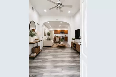 144 W 2nd Ave 1st Flr, Roselle, NJ 07203 - Photo 3