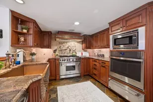 379 White Oak Ridge Rd, Millburn, NJ 07078 - Photo 9