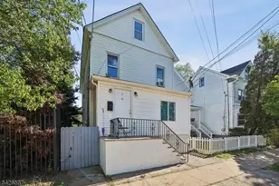 219 Seaman St, New Brunswick, NJ 08901 - Photo 3
