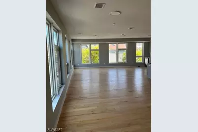 76 Pacific St, Newark, NJ 07105 - Photo 3