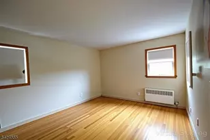 60 Scoles Ave, Clifton, NJ 07012 - Photo 11