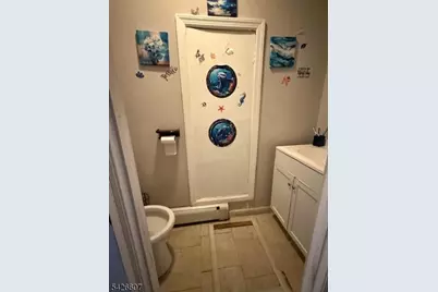 290 Bergen St #2, Newark, NJ 07103 - Photo 5