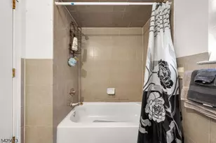 25-27 Norfolk St, Newark, NJ 07103 - Photo 29