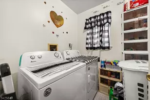 25-27 Norfolk St, Newark, NJ 07103 - Photo 43