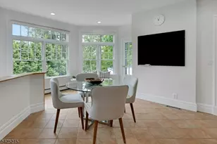 375 Up Mountain Ave, Montclair, NJ 07043 - Photo 15