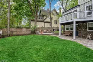 375 Up Mountain Ave, Montclair, NJ 07043 - Photo 43