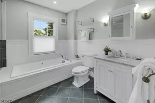 375 Up Mountain Ave, Montclair, NJ 07043 - Photo 23