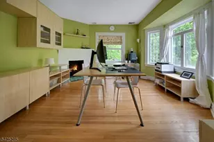 375 Up Mountain Ave, Montclair, NJ 07043 - Photo 27