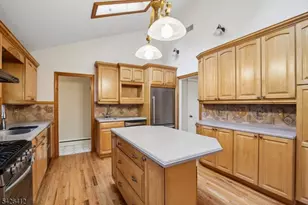 312 Lenox Ave, Pompton Lakes, NJ 07442 - Photo 13