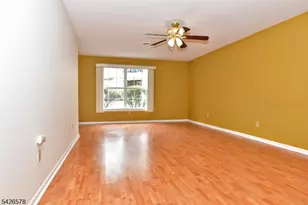 11 Collura Ln, Clifton, NJ 07012 - Photo 17