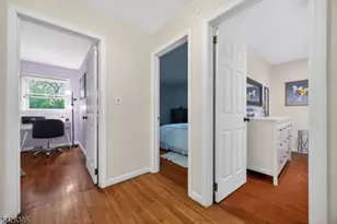 7 Squire Ln, Wayne, NJ 07470 - Photo 29