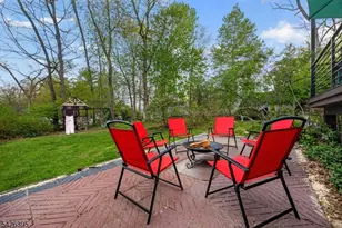 7 Squire Ln, Wayne, NJ 07470 - Photo 41
