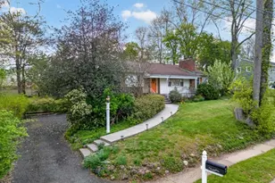 7 Squire Ln, Wayne, NJ 07470 - Photo 5