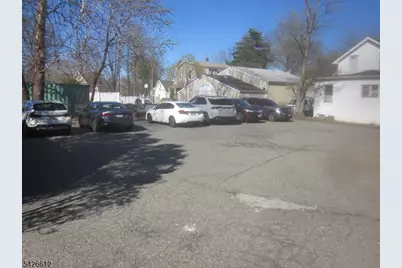 676 Amboy Ave, Woodbridge Township, NJ 07095 - Photo 19