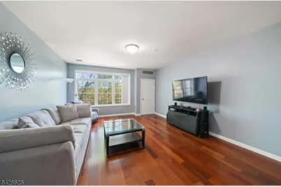 104 E Elizabeth Ave #310, Linden, NJ 07036 - Photo 15