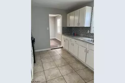 494 Monroe St, Orange, NJ 07050 - Photo 5