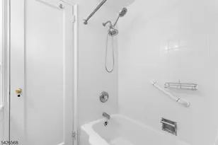 10 Crestmont Rd, Montclair Twp., NJ 07042 - Photo 27