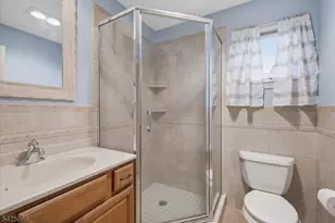 861 Liberty Ave, Union Township, NJ 07083 - Photo 15