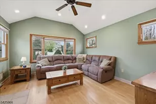 861 Liberty Ave, Union Township, NJ 07083 - Photo 11