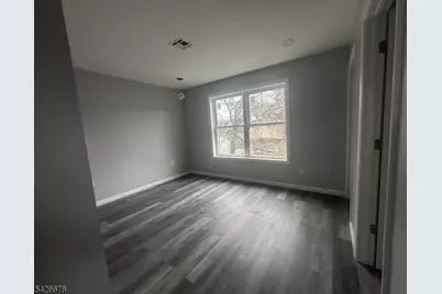 194 N 1st St, Paterson, NJ 07522 - Photo 9
