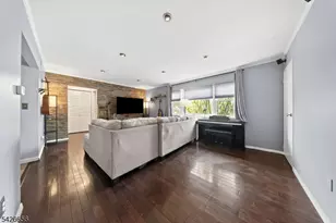 44 Judson St, Edison, NJ 08837 - Photo 5