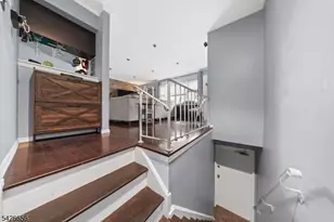 44 Judson St, Edison, NJ 08837 - Photo 3