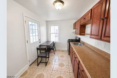 119 N 11th St #2, Newark, NJ 07107 - Photo 3
